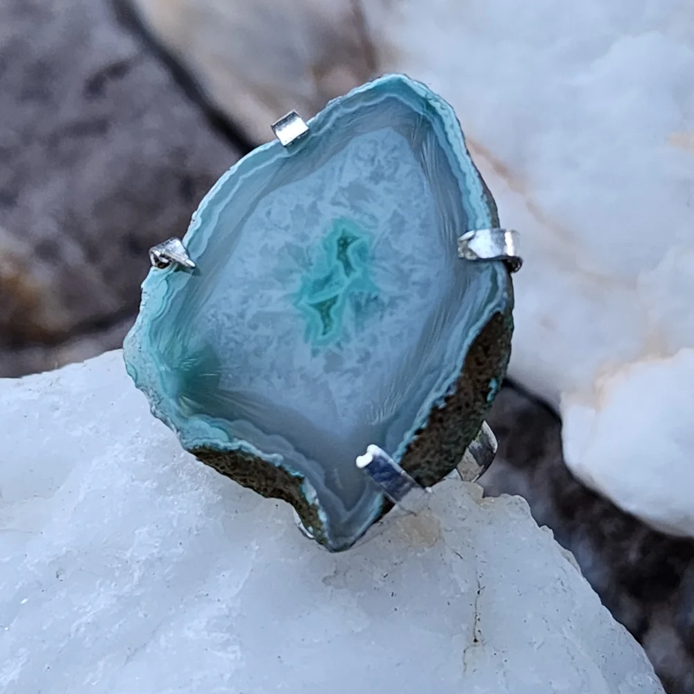 Genuine Banded Agate Druzy Quartz Geode White Rhodium/925 Silver Ring